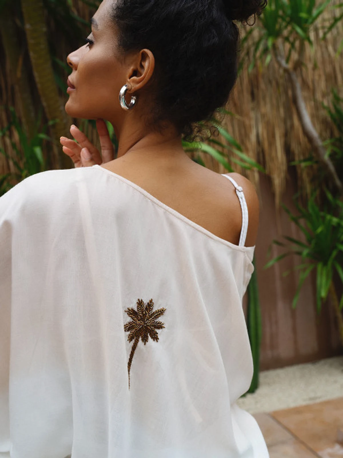 Tunic Bounty Coconut