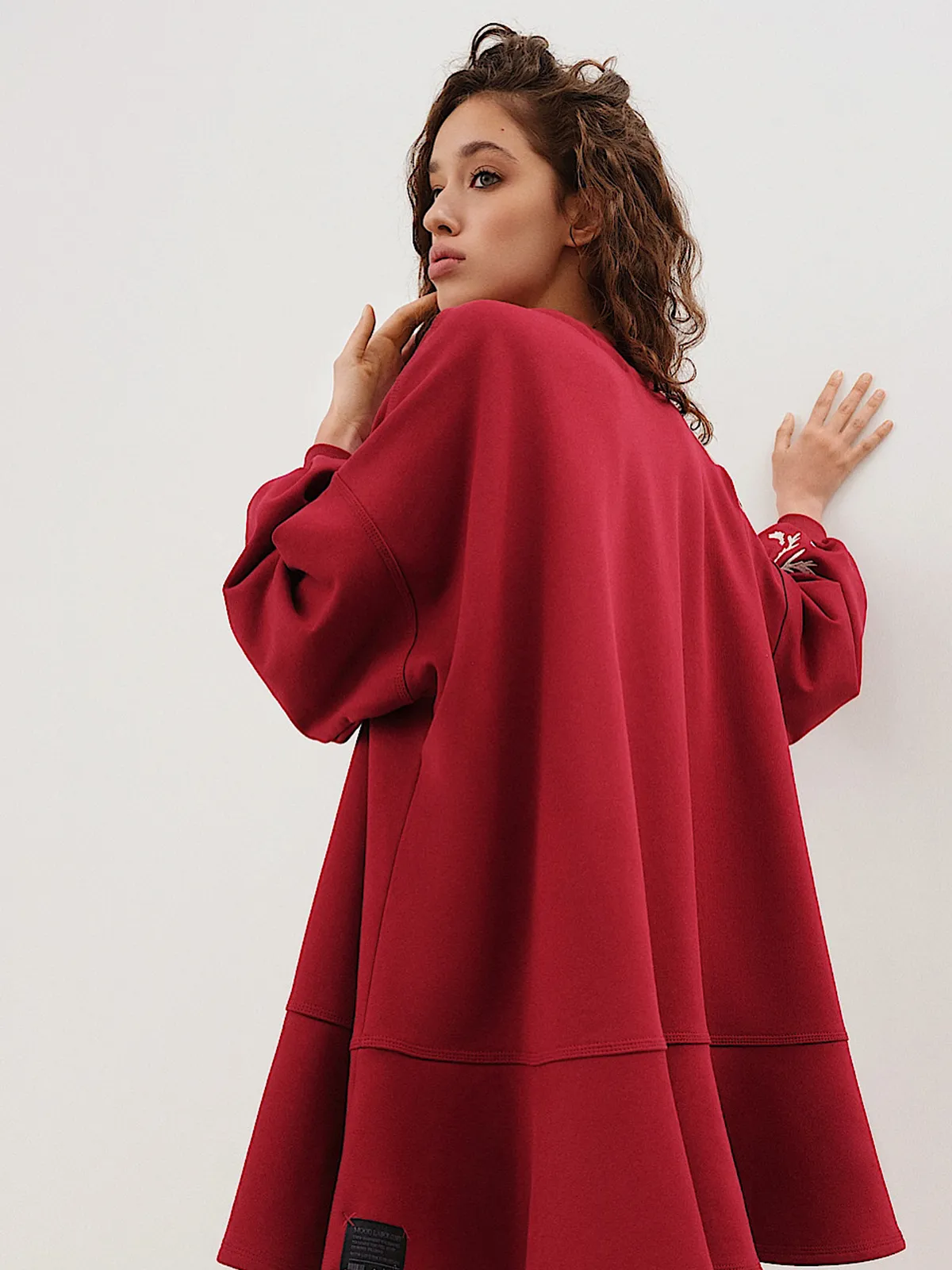 DRESS FLOWERS ON MARS (Red) – 2